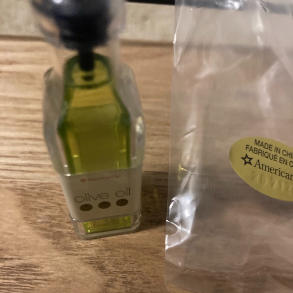 🔥5/$25 American Girl mini replacement olive oil for pasta night - Picture 2 of 2
